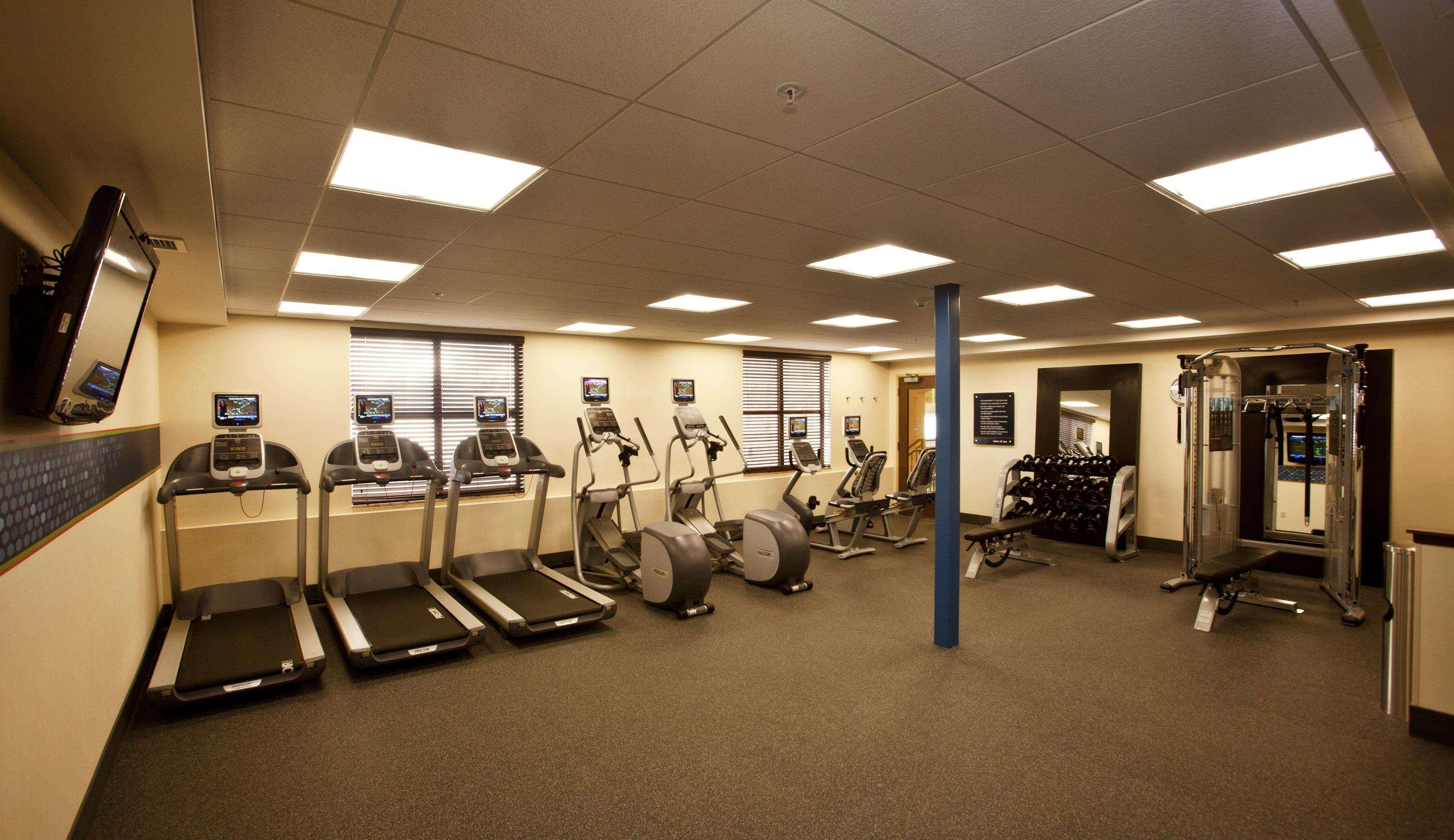 Hampton Inn Marquette-Waterfront Экстерьер фото