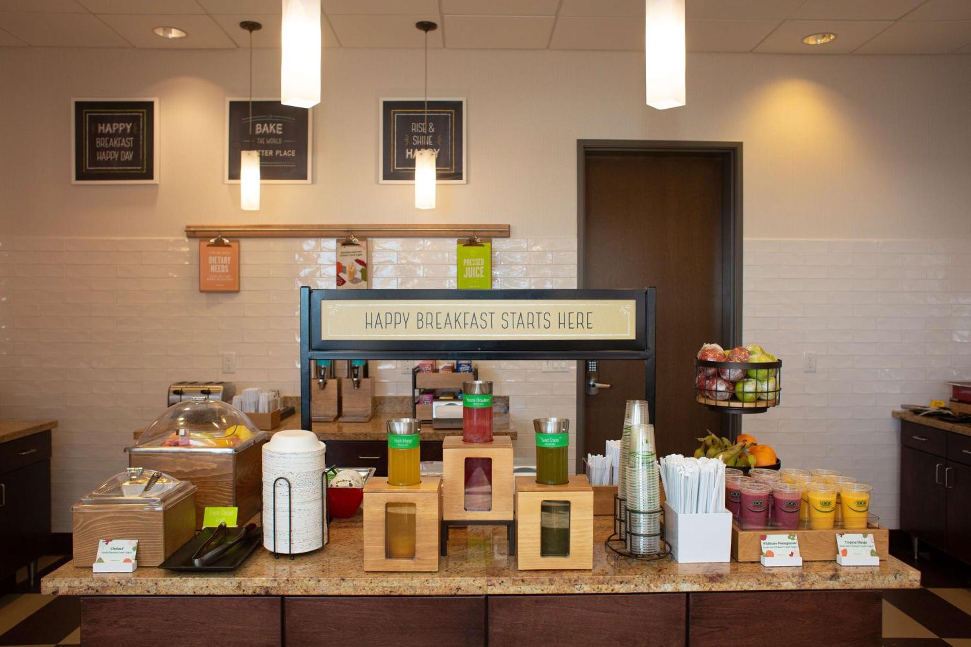 Hampton Inn Marquette-Waterfront Экстерьер фото